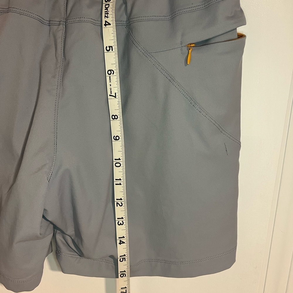 MEN’S Birddogs Light Gray Shorts - Picture 6 of 8
